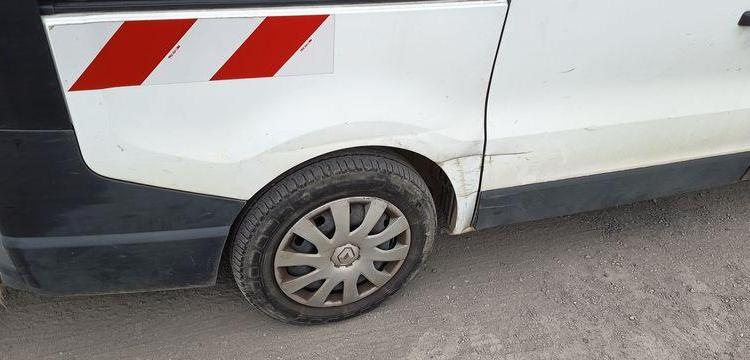 RENAULT TRAFIC III 1,6 DCI 16V ENERGY DIESEL AVEC NACELLE KLUBB K21 – 9 M – 1201 HEURES BLANC FG-256-YR