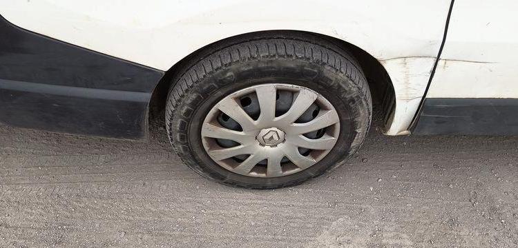 RENAULT TRAFIC III 1,6 DCI 16V ENERGY DIESEL AVEC NACELLE KLUBB K21 – 9 M – 1201 HEURES BLANC FG-256-YR