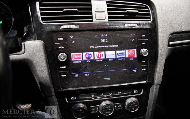 VOLKSWAGEN GOLF 1.5 TSI 150 EVO CARAT DSG GRIS FG-301-SP