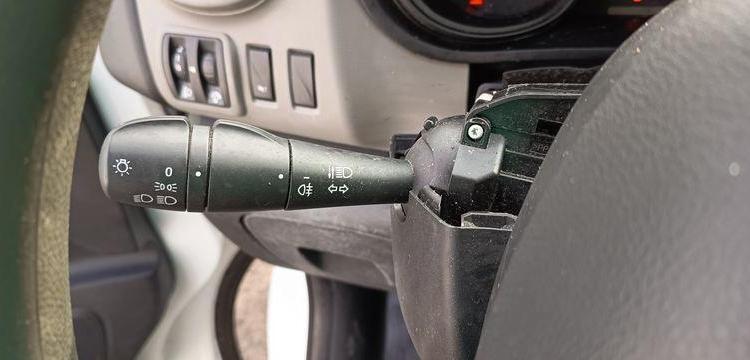 RENAULT TRAFIC FRIGO 1,6 DCI 16V ENERGY – DIESEL – 88268 KMS – ANNEE 2019 BLANC FG-595-PX