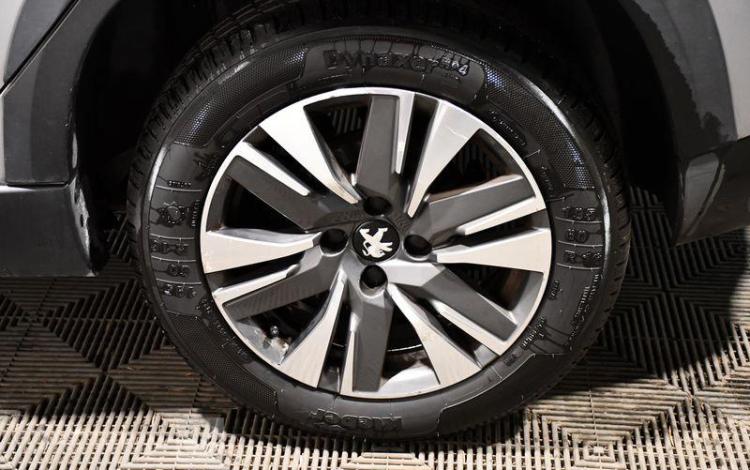 PEUGEOT 2008 1,5 BLUEHDI 100 GRIS FG-640-QZ