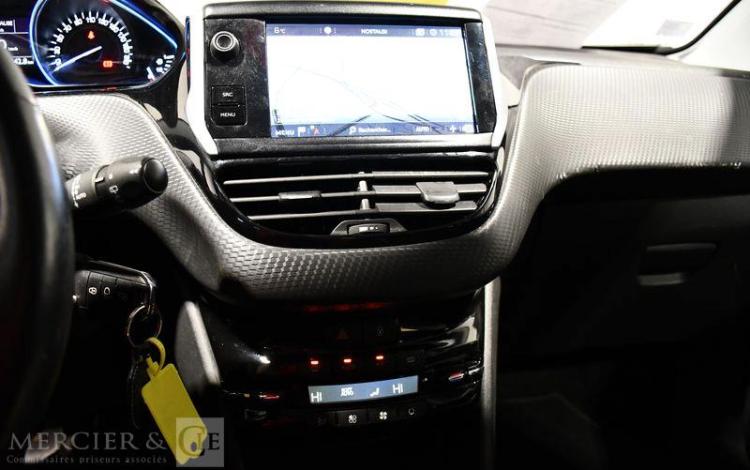 PEUGEOT 2008 1,5 BLUEHDI 100 GRIS FG-640-QZ