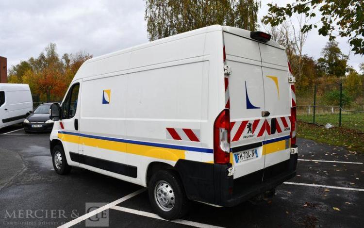PEUGEOT BOXER 335 2.0 BLUEHDI 130 L2H2 PREMIUM PACK BLANC FH-724-JP