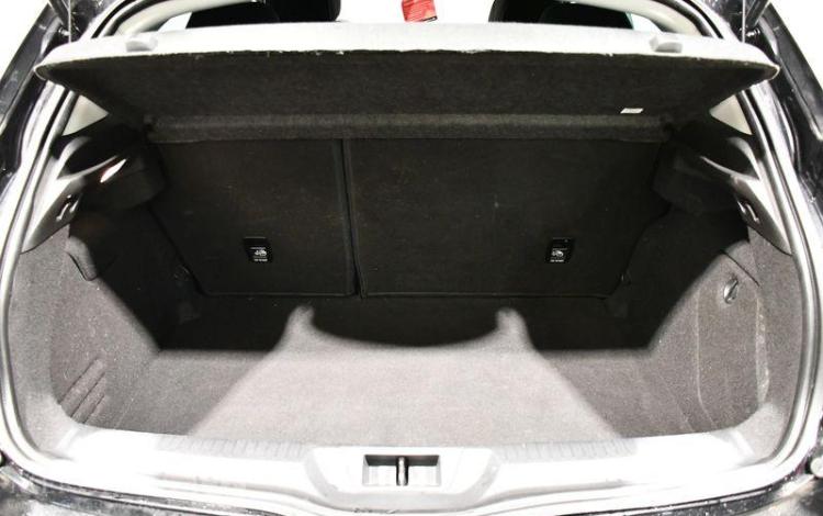 RENAULT MEGANE 1.5 BLUEDCI 115 LIMITED NOIR FK-554-ZK