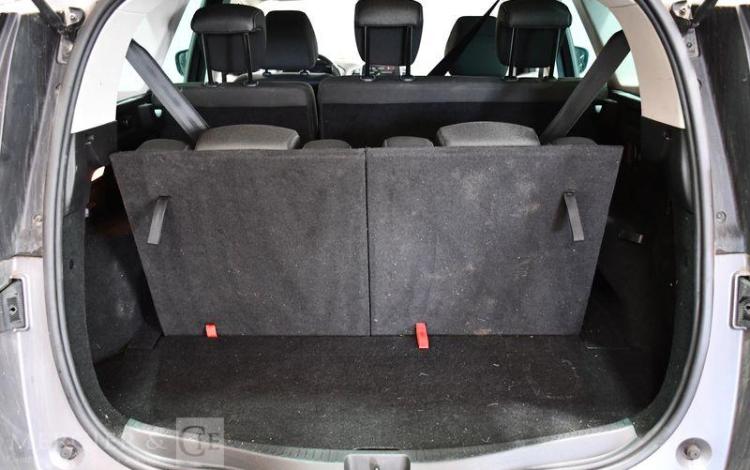 RENAULT GD SCENIC 1.7 BLUEDCI 120 BUSINESS GRIS FK-574-EZ