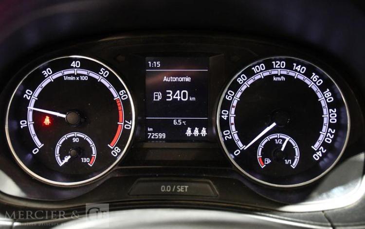 SKODA FABIA AMBITION 1,0 TSI 95CH BVM5 BLANC FK-743-DR