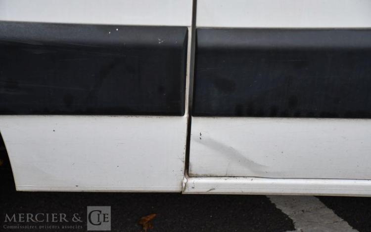 RENAULT MASTER FOURGON 35 L2H2 CABINE APPRO BLANC FK-790-TK