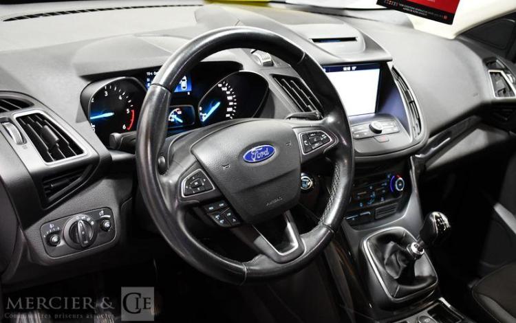 FORD KUGA AUTO ECOLE 1.5 TDCI 120 EXECUTIVE BLANC FK-917-WF