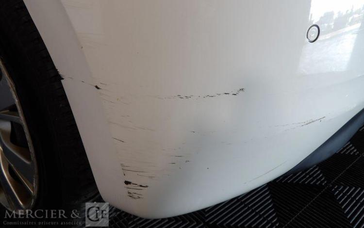 PEUGEOT 208 SOCIETE 1.6 BLUEHDI 100 PREMIUM PACK BLANC FL-016-QB