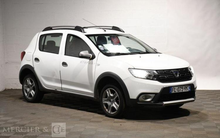 DACIA SANDERO URBAN STEPWAY SCE 75 BLANC FL-075-RK