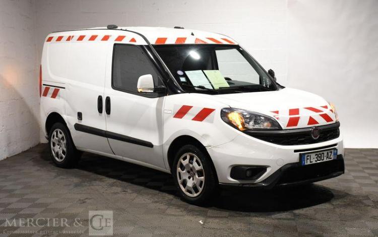 FIAT DOBLO BLANC FL-390-AZ