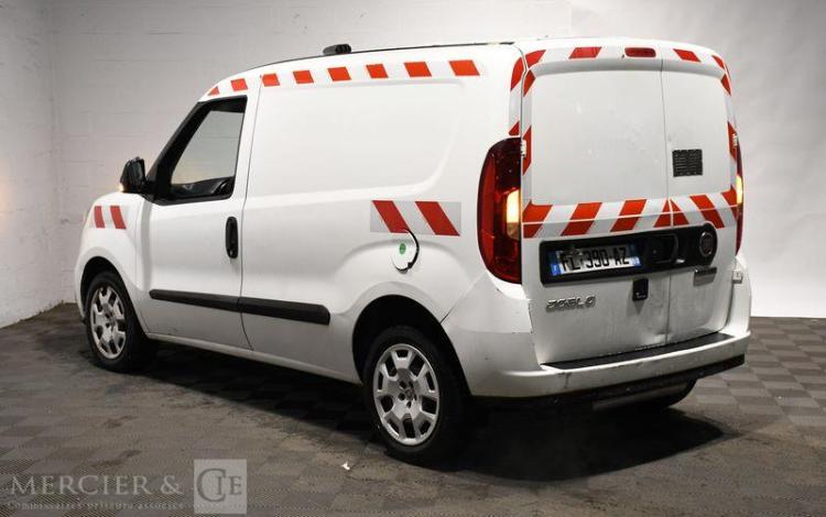 FIAT DOBLO BLANC FL-390-AZ