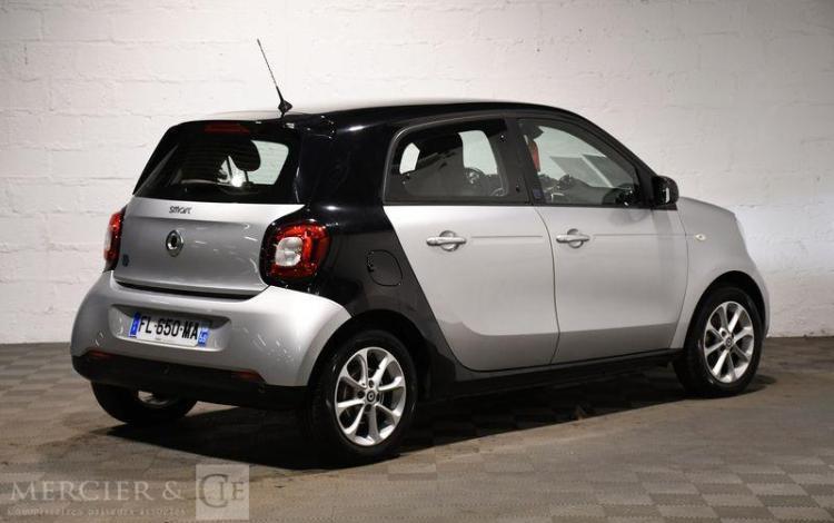 SMART FORFOUR 82CH PASSION 41KW GRIS FL-650-MA