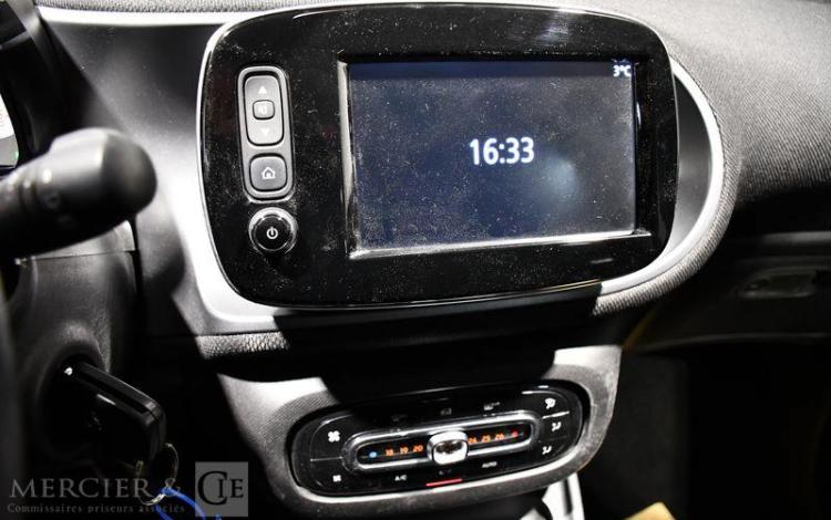 SMART FORFOUR 82CH PASSION 41KW GRIS FL-650-MA