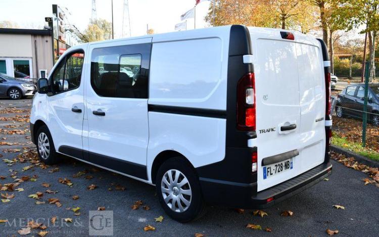 RENAULT TRAFIC CABINE APPROFONDIE 2.0 DCI 120 1T0 L1H1 GRAND-CONFORT BLANC FL-728-NB