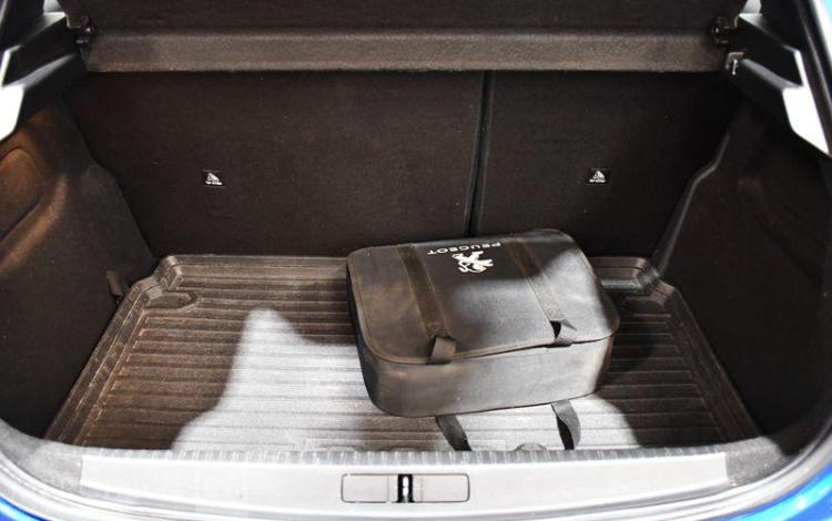 PEUGEOT 208 50kwh 136ch BLEU FM-349-WL