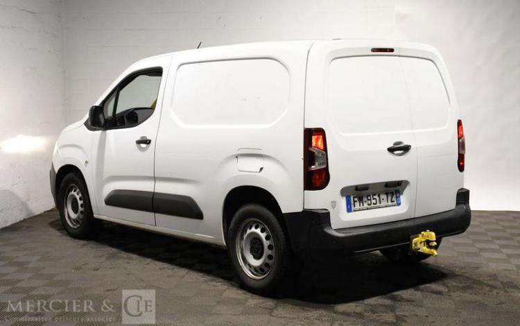 PEUGEOT PARTNER STD 100CH GRIP BLANC FM-951-TZ