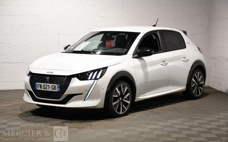 PEUGEOT 208 1.2 PURETECH 100 GT LINE EAT BLANC FN-021-GK