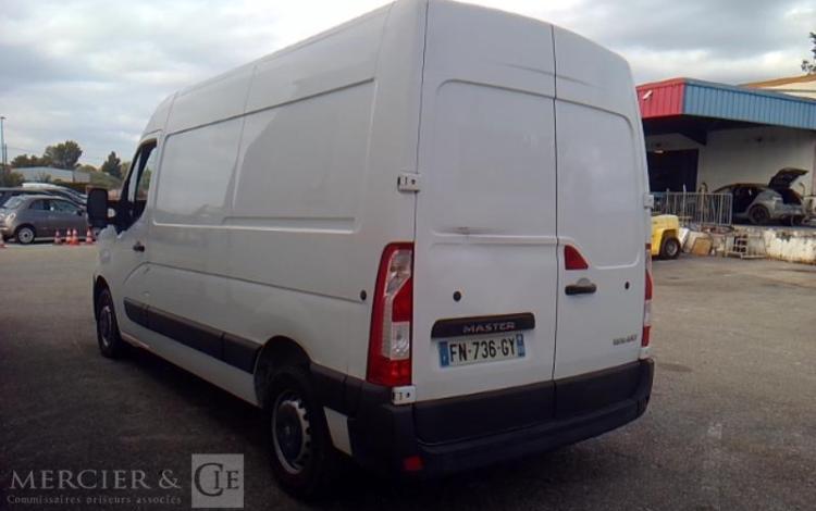 RENAULT MASTER 2.3 BLUEDCI 135 33 L2H2 GRAND-CONFORT TRACTION FWD BLANC FN-736-GY