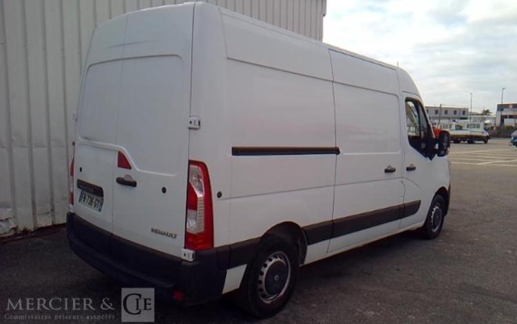 RENAULT MASTER 2.3 BLUEDCI 135 33 L2H2 GRAND-CONFORT TRACTION FWD BLANC FN-736-GY