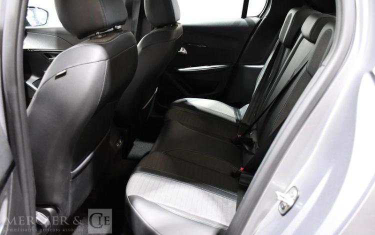 PEUGEOT 208 1.2 PURETECH 100 ALLURE GRIS FQ-393-VQ