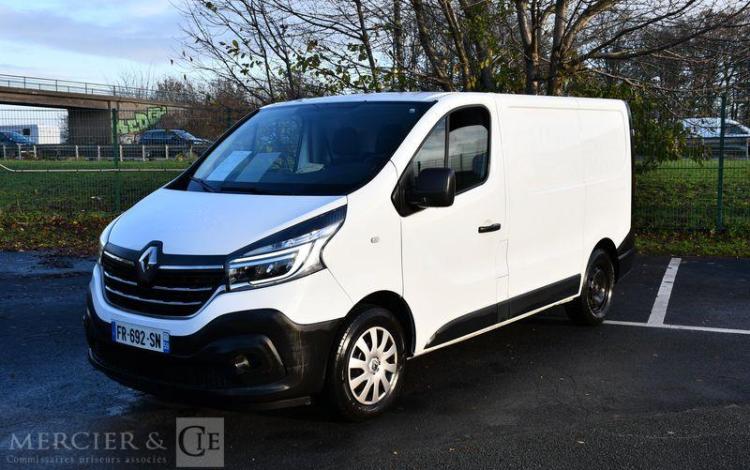 RENAULT TRAFIC GCF L1H1 1000 DCI 95 BLANC FR-692-SN