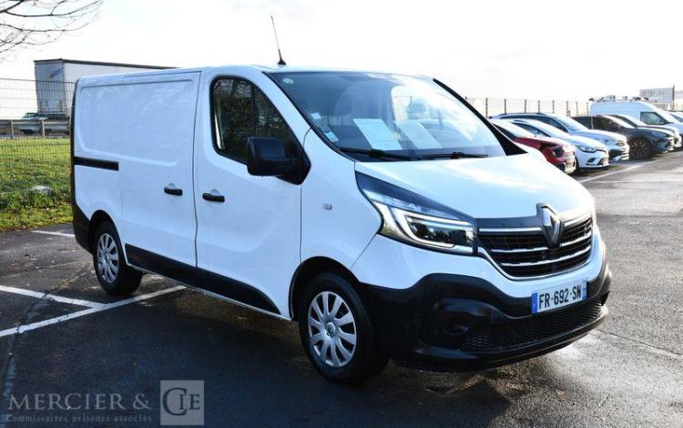 RENAULT TRAFIC GCF L1H1 1000 DCI 95 BLANC FR-692-SN