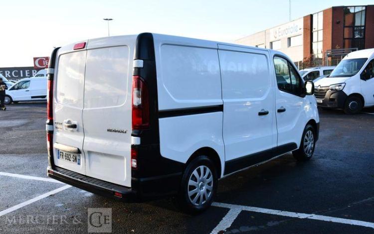 RENAULT TRAFIC GCF L1H1 1000 DCI 95 BLANC FR-692-SN