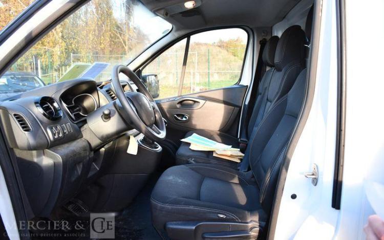 RENAULT TRAFIC GCF L1H1 1000 DCI 95 BLANC FR-692-SN