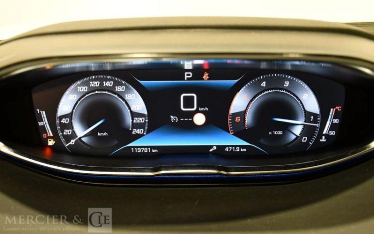 PEUGEOT 3008 ACTIVE BUSINESS BLUEHDI BLANC FS-053-PX