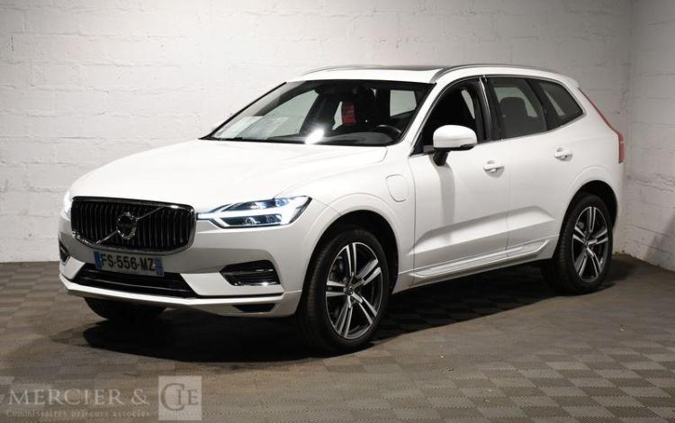 VOLVO XC60 2.0 T6 340H 255 RECHARGE PHEV HYBRID INSCRIPTION LUXE AWD GEARTRONIC BLANC FS-556-MZ