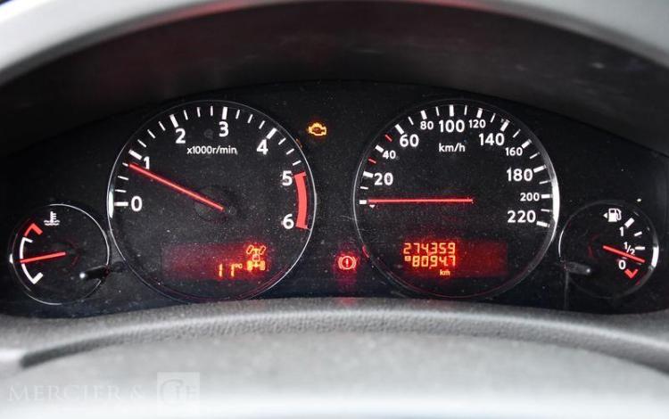 NISSAN PATHFINDER 2.5 DCI 190CH LE 4WD GRIS FS-759-YE