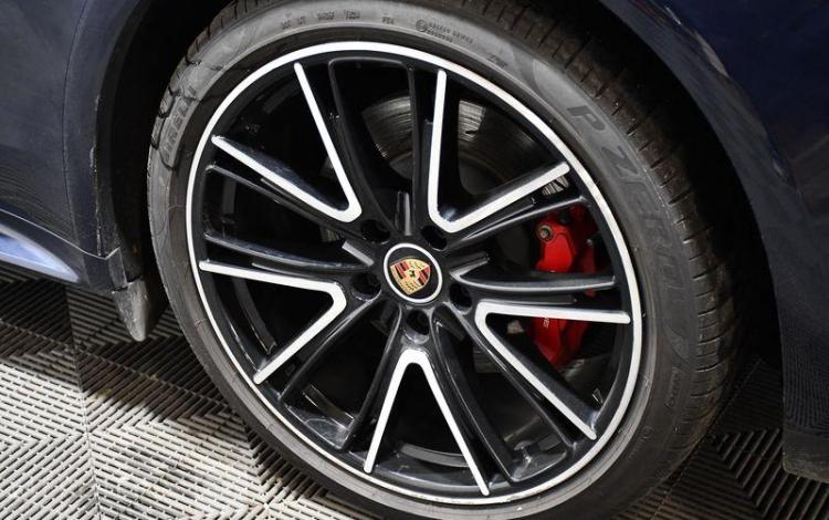 PORSCHE PANAMERA SPORT-TURISMO 2.9 E-HYBRID 560ch PHEV 4S BVA BLEU FT-211-KB