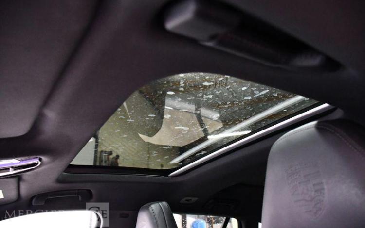 PORSCHE PANAMERA SPORT-TURISMO 2.9 E-HYBRID 560ch PHEV 4S BVA BLEU FT-211-KB