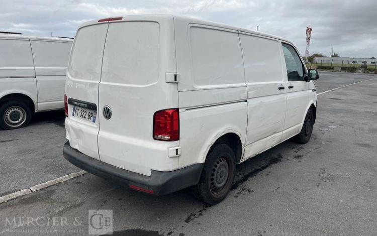 VOLKSWAGEN TRANSPORTER T6 L1H1 2.0 TDI 110 BLANC FT-322-BP