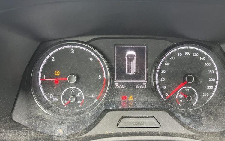 VOLKSWAGEN TRANSPORTER T6 L1H1 2.0 TDI 110 BLANC FT-322-BP