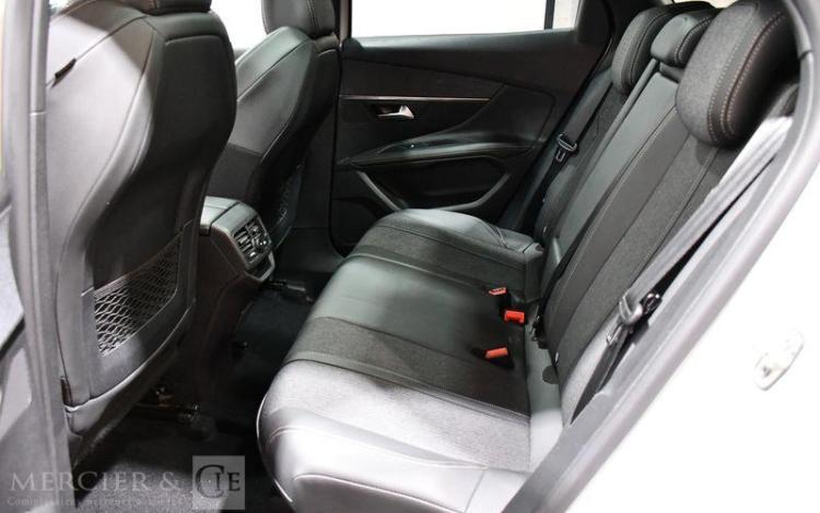 PEUGEOT 3008 BLUEHDI 130CH GT LINE S&S EAT8 BLANC FT-648-KW
