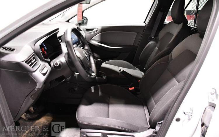 RENAULT CLIO SOCIETE 1.5 BLUEDCI 85 AIR NAVI BLANC FT-738-QJ