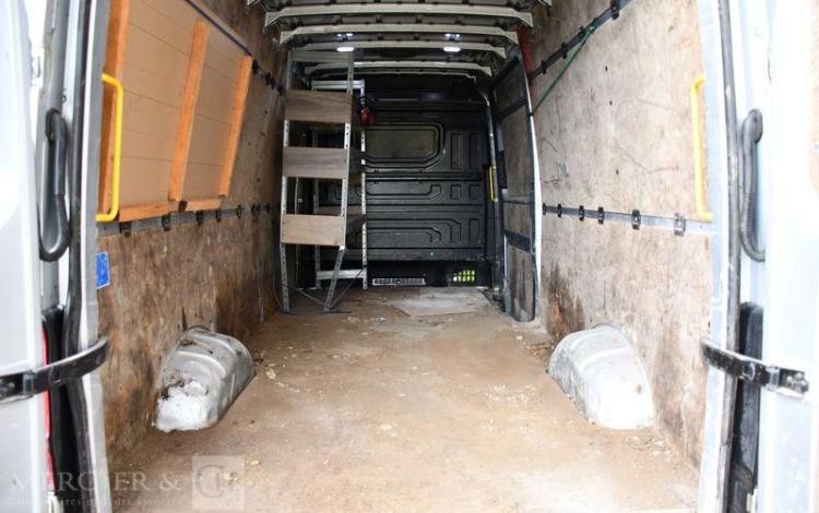 VOLKSWAGEN CRAFTER 2,0 TDI 175 35 L4H3 14M3 GRIS FT-808-DH