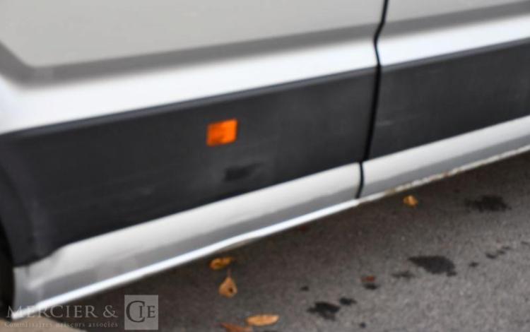 VOLKSWAGEN CRAFTER 2,0 TDI 175 35 L4H3 14M3 GRIS FT-808-DH