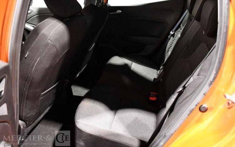 RENAULT CLIO BUSINESS E-TECH 140 ORA FV-156-XM