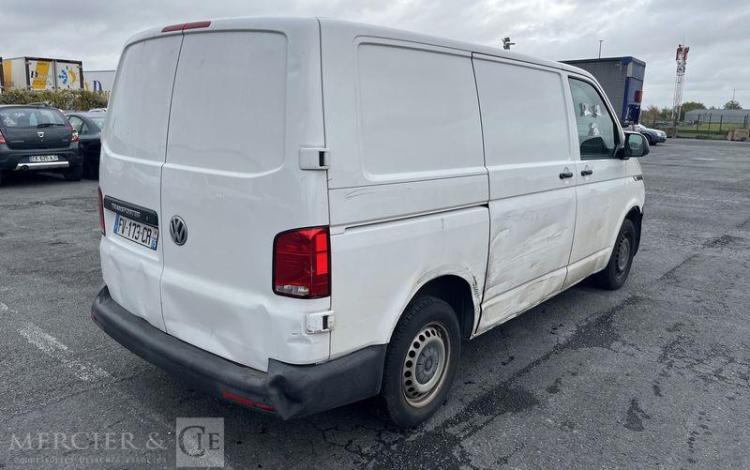 VOLKSWAGEN TRANSPORTER T6 L1H1 2.0 TDI 110 BLANC FV-173-CR