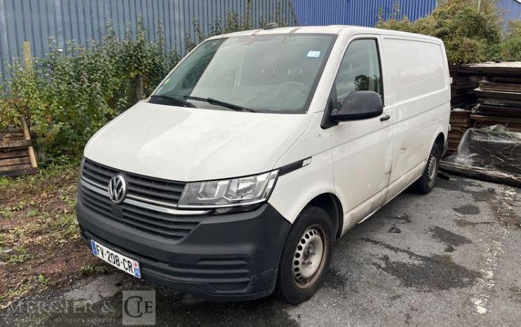 VOLKSWAGEN TRANSPORTER T6 L1H1 2.0 TDI 110 BLANC FV-208-CR
