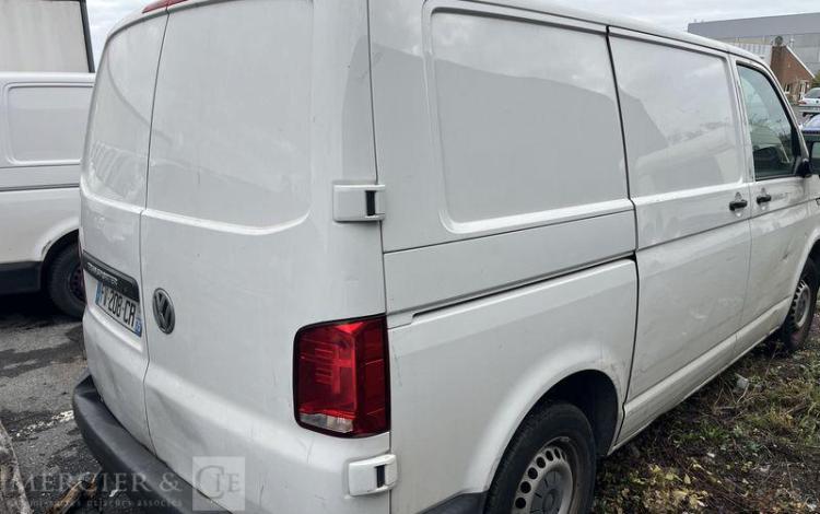 VOLKSWAGEN TRANSPORTER T6 L1H1 2.0 TDI 110 BLANC FV-208-CR