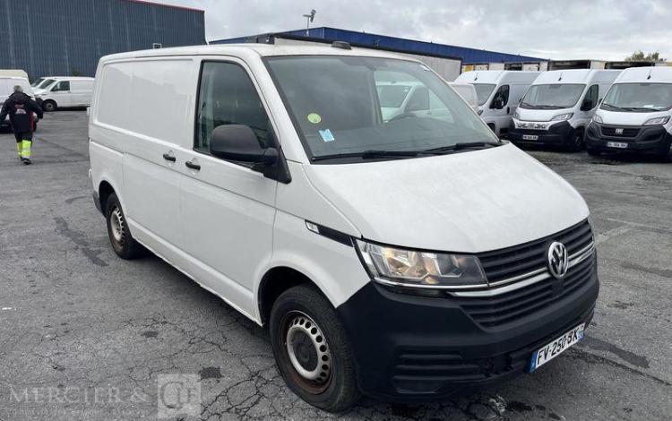VOLKSWAGEN TRANSPORTER T6 L1H1 2.0 TDI 110 BLANC FV-250-BX
