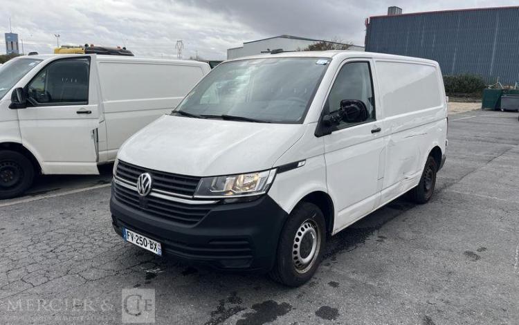 VOLKSWAGEN TRANSPORTER T6 L1H1 2.0 TDI 110 BLANC FV-250-BX