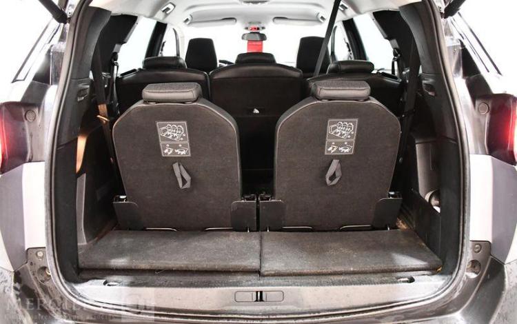 PEUGEOT 5008 ALLURE PACK BLUEHDI GRIS FV-347-HW