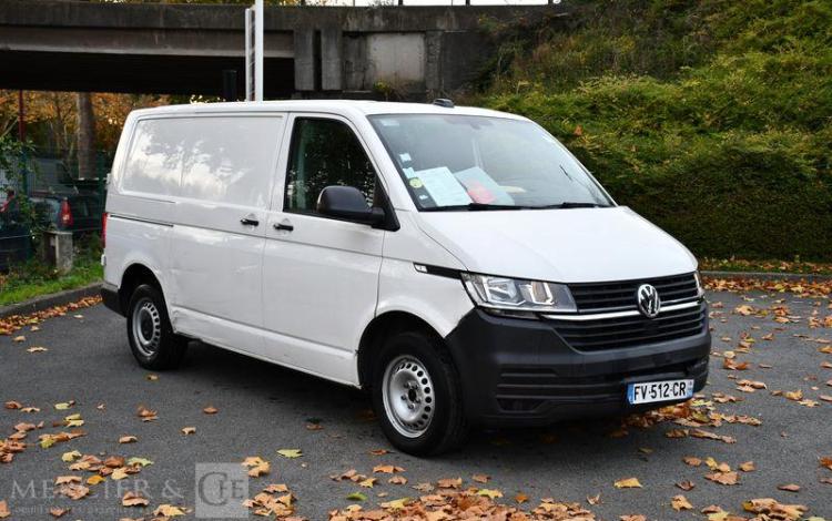 VOLKSWAGEN TRANSPORTER BLANC FV-512-CR