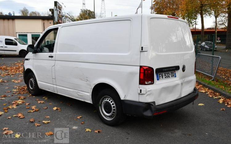 VOLKSWAGEN TRANSPORTER BLANC FV-532-DX