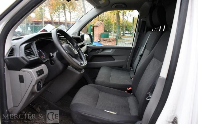 VOLKSWAGEN TRANSPORTER BLANC FV-532-DX